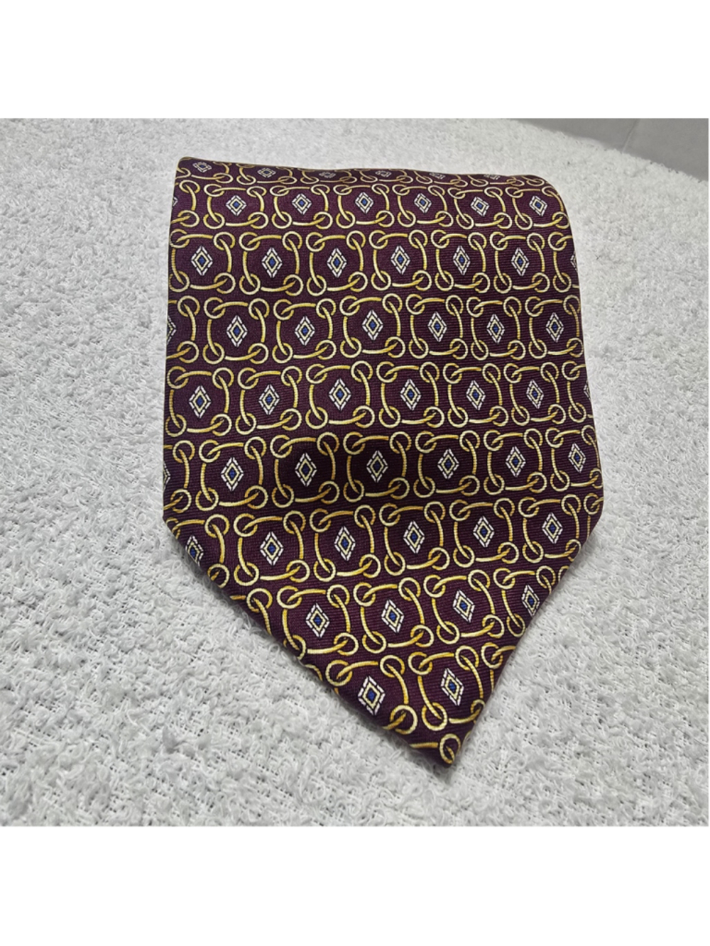Men's Andhurst Burgundy Gold Chain Link Pattern Necktie One Size